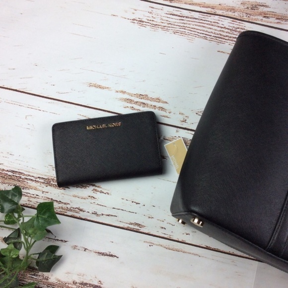 Michael Kors Large Tote Handbag NWT Black Ladies - Picture 3 of 8